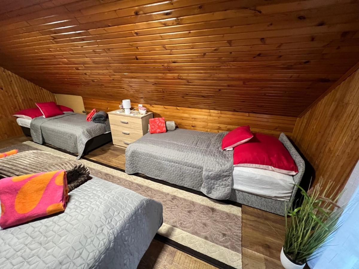 Fuege-Fa-Haz Vasarosnameny - Gergelyiugornya Apartment ภายนอก รูปภาพ